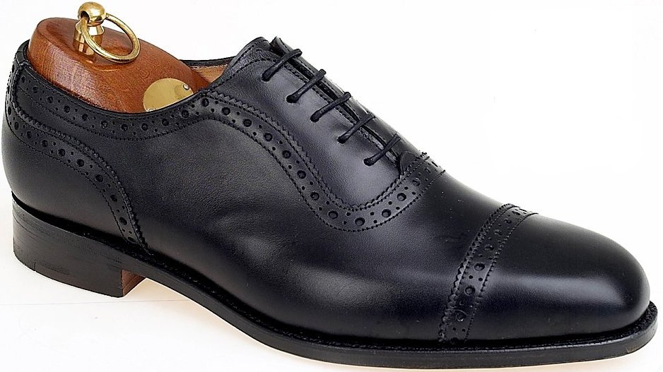 trickers clearance